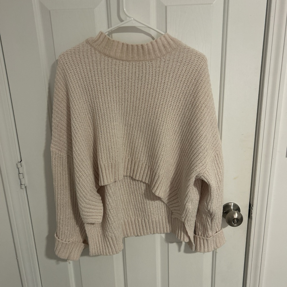 Princess Polly size s/xs cream cropped sweater